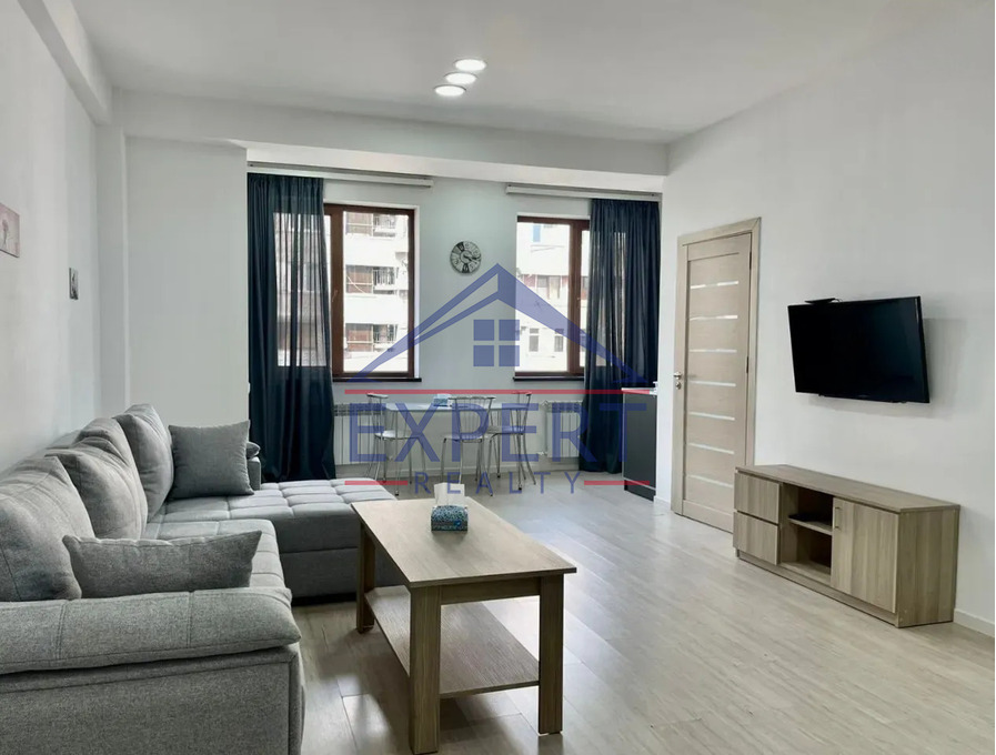 ԿԵՆՏՐՈՆ, ՄԱՇՏՈՑԻ ՊՈՂՈՏԱ, 4 ՍԵՆՅԱԿ