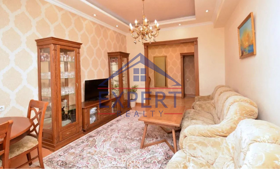 ԱՐԱԲԿԻՐ, ԿՈՄԻՏԱՍԻ ՊՈՂՈՏԱ, 3 ՍԵՆՅԱԿ