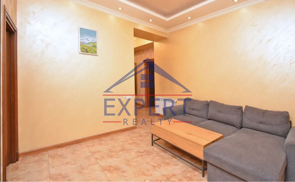 ԱՐԱԲԿԻՐ, ԿՈՄԻՏԱՍԻ ՊՈՂՈՏԱ, 3 ՍԵՆՅԱԿ