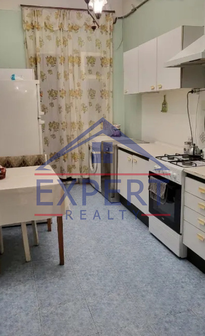 ԿԵՆՏՐՈՆ, ՍՊԵՆԴԻԱՐՅԱՆԻ ՓՈՂՈՑ, 3 ՍԵՆՅԱԿ