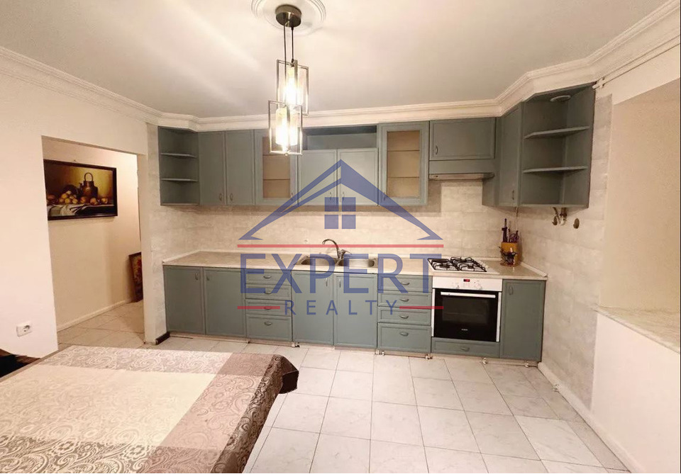 ԿԵՆՏՐՈՆ,ՄԱՇՏՈՑԻ ՊՈՂՈՏԱ  3 ՍԵՆՅԱԿ