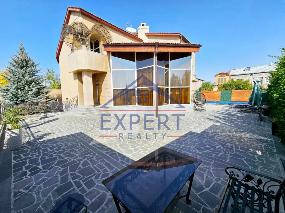 ՆՈՐ ՆՈՐՔ, ԲԱԳՐԵՎԱՆԴ ԹԱՂԱՄԱՍ, 5 ՍԵՆՅԱԿ