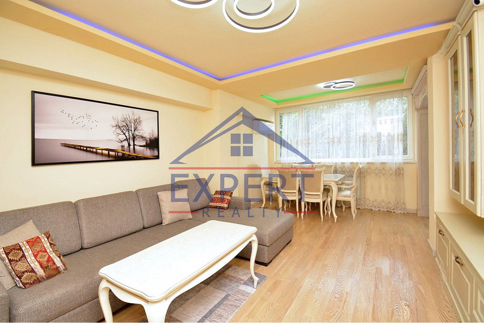 ԿԵՆՏՐՈՆ, ՄՈՍԿՈՎՅԱՆ ՓՈՂՈՑ, 3 ՍԵՆՅԱԿ