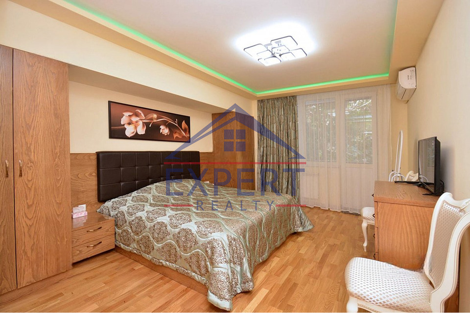 ԿԵՆՏՐՈՆ, ՄՈՍԿՈՎՅԱՆ ՓՈՂՈՑ, 3 ՍԵՆՅԱԿ