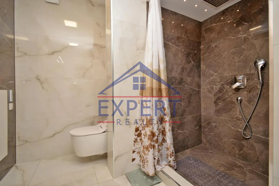 ԿԵՆՏՐՈՆ, ՄՈՍԿՈՎՅԱՆ ՓՈՂՈՑ, 3 ՍԵՆՅԱԿ