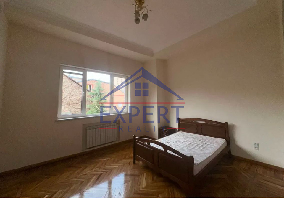 ԿԵՆՏՐՈՆ, ՄԱՇՏՈՑԻ ՊՈՂՈՏԱ  3 ՍԵՆՅԱԿ