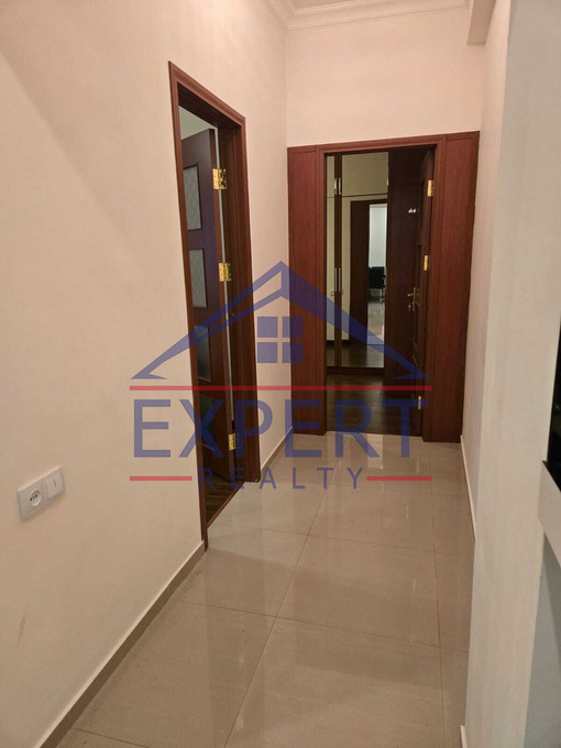 ԿԵՆՏՐՈՆ, ՍԱՐՅԱՆ ՓՈՂՈՑ, 3 ՍԵՆՅԱԿ