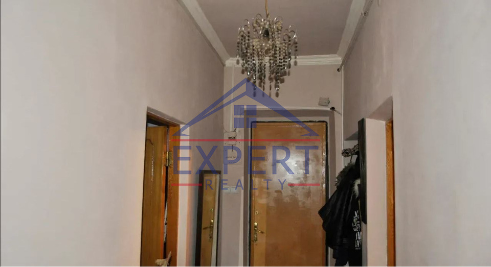 ԱՐԱԲԿԻՐ, ԿՈՄԻՏԱՍԻ ՊՈՂՈՏԱ, 4  ՍԵՆՅԱԿ