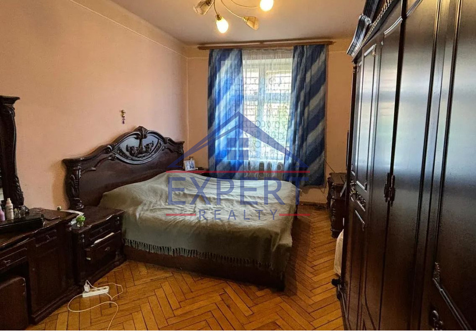 ԱՐԱԲԿԻՐ, ԿԻևՅԱՆ ՓՈՂՈՑ , 3 ՍԵՆՅԱԿ