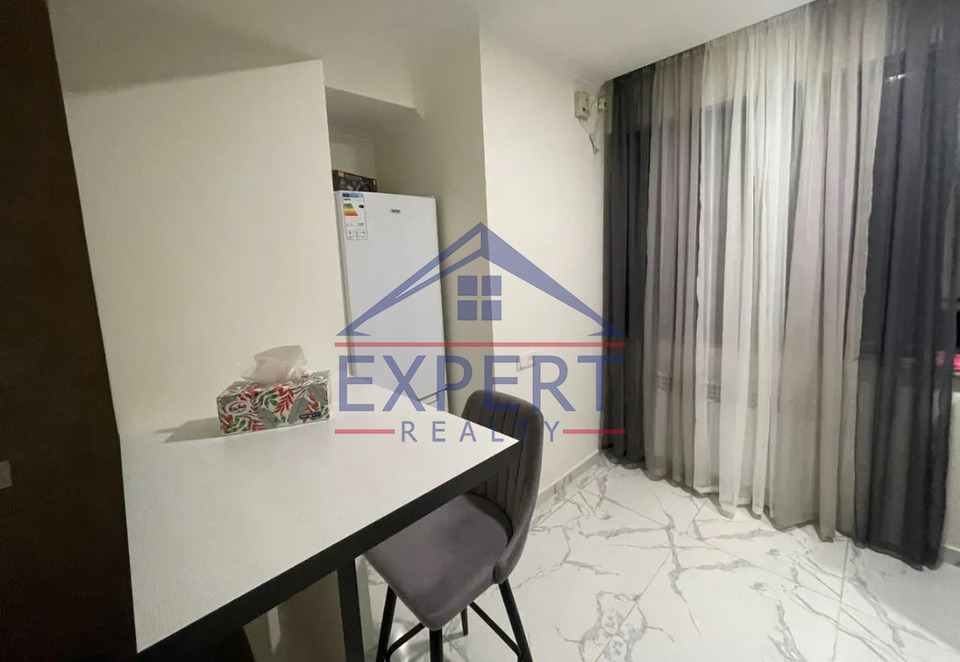 ԱՐԱԲԿԻՐ, ԿՈՄԻՏԱՍԻ ՊՈՂՈՏԱ, 3 ՍԵՆՅԱԿ