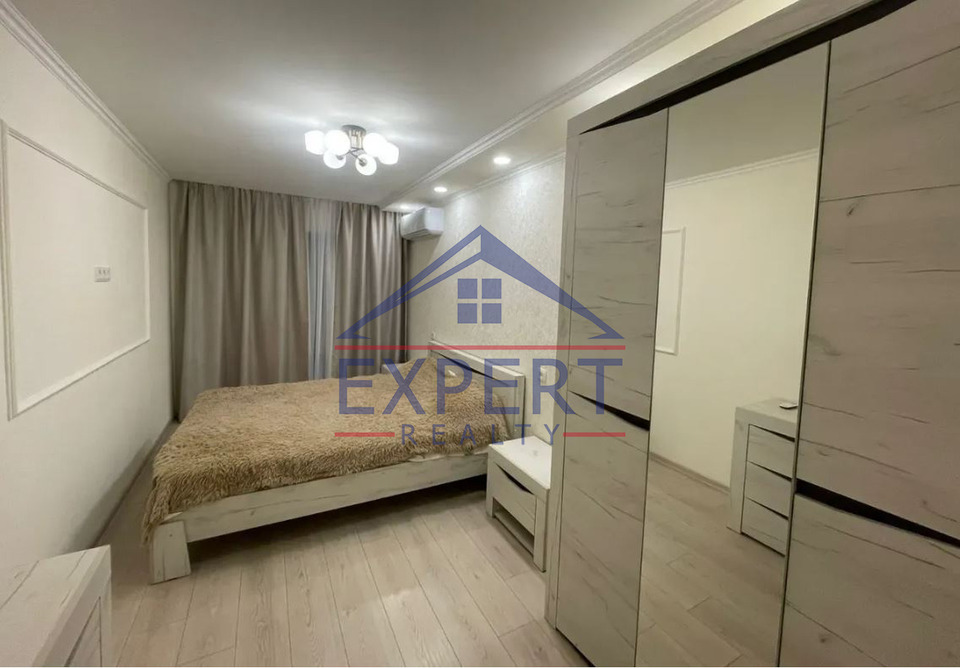 ԱՐԱԲԿԻՐ, ԿՈՄԻՏԱՍԻ ՊՈՂՈՏԱ, 3 ՍԵՆՅԱԿ