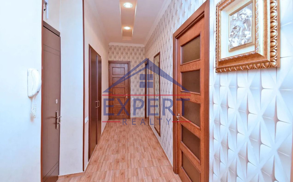 ԱՐԱԲԿԻՐ, ԿՈՄԻՏԱՍԻ ՊՈՂՈՏԱ, 3 ՍԵՆՅԱԿ