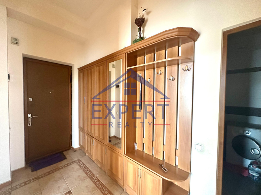 ԿԵՆՏՐՈՆ, ԶԱՔՅԱՆ ՓՈՂՈՑ, 3 ՍԵՆՅԱԿ