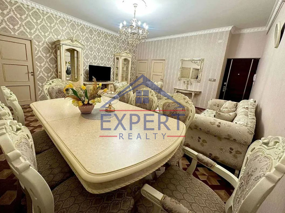 ԿԵՆՏՐՈՆ, ԵԿՄԱԼՅԱՆ ՓՈՂՈՑ  5  ՍԵՆՅԱԿ