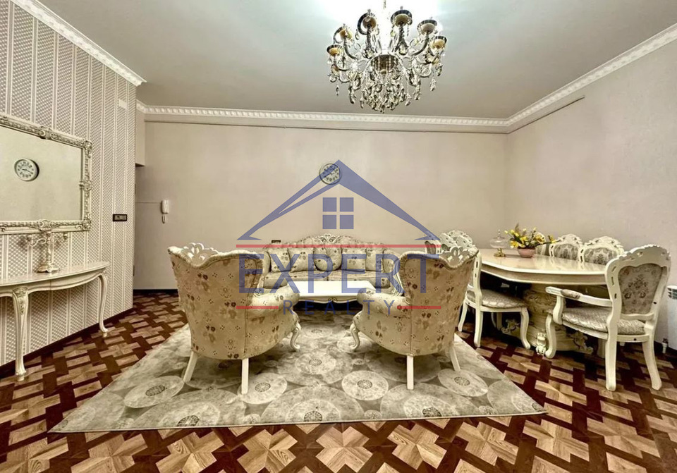 ԿԵՆՏՐՈՆ, ԵԿՄԱԼՅԱՆ ՓՈՂՈՑ  5  ՍԵՆՅԱԿ