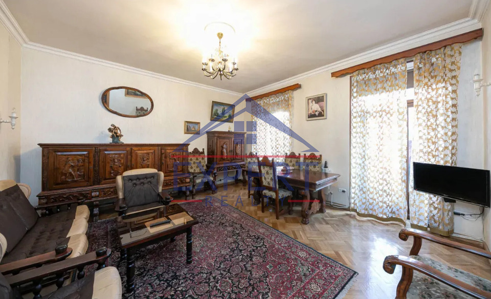 ԿԵՆՏՐՈՆ, ՄՈՍԿՈՎՅԱՆ ՓՈՂՈՑ, 3 ՍԵՆՅԱԿ