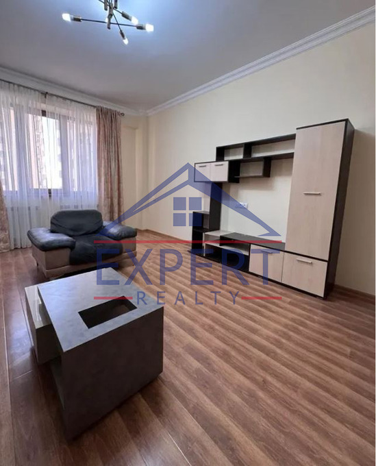 ԱՋԱՓՆՅԱԿ, ՄՈՆԹԵ ՄԵԼՔՈՆՅԱՆ  3 ՍԵՆՅԱԿ
