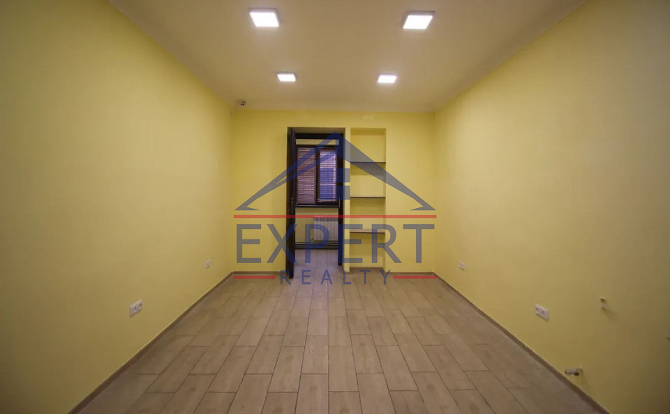 ԱՐԱԲԿԻՐ,ԱՐԱՄ ԽԱՉԱՏՐՅԱՆ ՓՈՂՈՑ 86ՔՄ