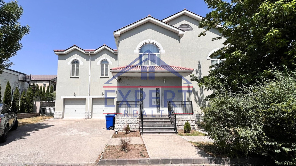 ՎԱՀԱԳՆԻ ԹԱՂԱՄԱՍ, 2 ՀԱՐԿ, 4 ՍԵՆՅԱԿ