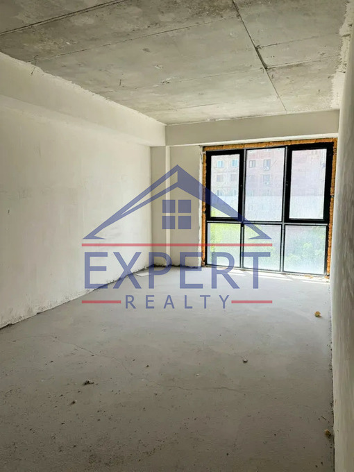 ԱՎԱՆ, ՄԱՐՇԱԼ ԲԱԲԱՋԱՆՅԱՆ ՓՈՂՈՑ, 2 ՍԵՆՅԱԿ