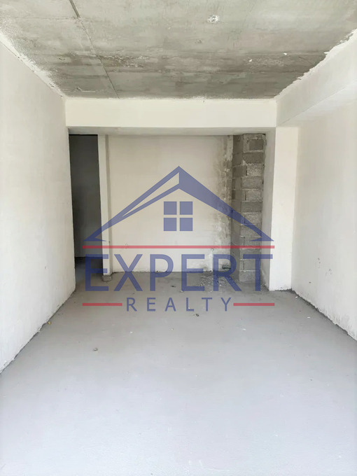 ԱՎԱՆ, ՄԱՐՇԱԼ ԲԱԲԱՋԱՆՅԱՆ ՓՈՂՈՑ, 2 ՍԵՆՅԱԿ