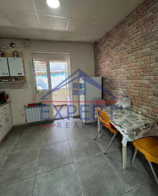 ԿԵՆՏՐՈՆ,ՄԱՇՏՈՑԻ ՊՈՂՈՏԱ 300ՔՄ