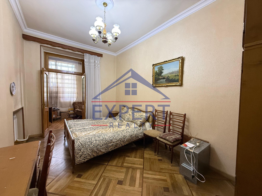 ԿԵՆՏՐՈՆ, ՄՈՍԿՈՎՅԱՆ ՓՈՂՈՑ, 3 ՍԵՆՅԱԿ