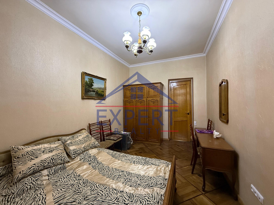 ԿԵՆՏՐՈՆ, ՄՈՍԿՈՎՅԱՆ ՓՈՂՈՑ, 3 ՍԵՆՅԱԿ