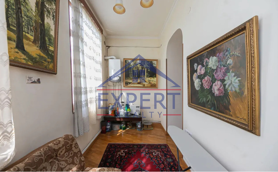 ԿԵՆՏՐՈՆ, ՄՈՍԿՈՎՅԱՆ ՓՈՂՈՑ, 3 ՍԵՆՅԱԿ