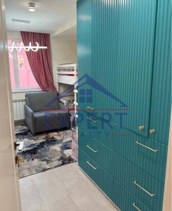 ԿԵՆՏՐՈՆ, ՀԱՆՐԱՊԵՏՈՒԹՅԱՆ ՓՈՂՈՑ, 3 ՍԵՆՅԱԿ