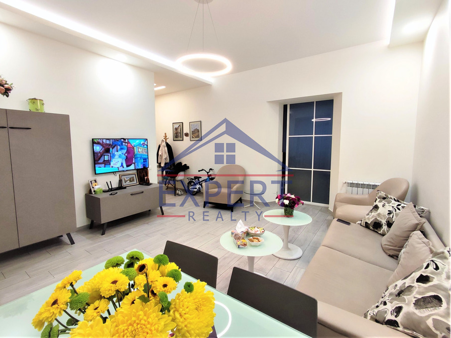 ԿԵՆՏՐՈՆ, ՏԵՐՅԱՆ ՓՈՂՈՑ, 3 ՍԵՆՅԱԿ