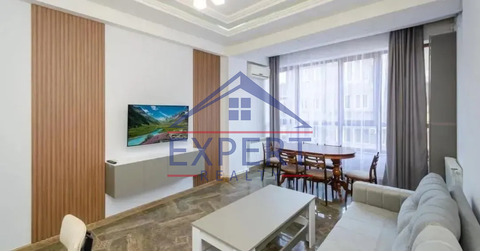 ԿԵՆՏՐՈՆ, ՄԱՇՏՈՑԻ ՊՈՂՈՏԱ, 2 ՍԵՆՅԱԿ