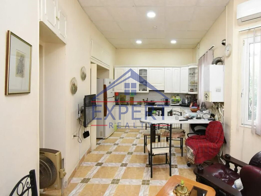 ԿԵՆՏՐՈՆ, ՏԵՐՅԱՆ ՓՈՂՈՑ, 3 ՍԵՆՅԱԿ