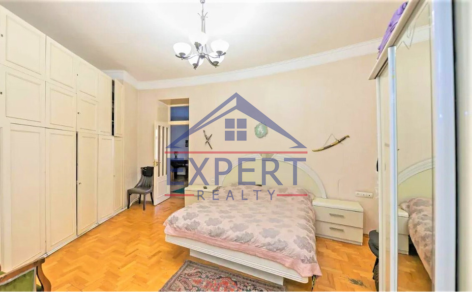 ԿԵՆՏՐՈՆ, ՏԵՐՅԱՆ ՓՈՂՈՑ, 3 ՍԵՆՅԱԿ