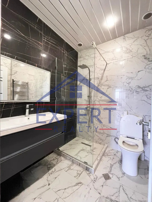 ԴԱՎԹԱՇԵՆ, ՏԻԳՐԱՆ ՊԵՏՐՈՍՅԱՆ ՓՈՂՈՑ, 3 ՍԵՆՅԱԿ