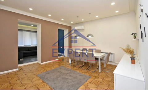 ԿԵՆՏՐՈՆ, ՏՊԱԳՐԻՉՆԵՐ ՓՈՂՈՑ, 4 ՍԵՆՅԱԿ