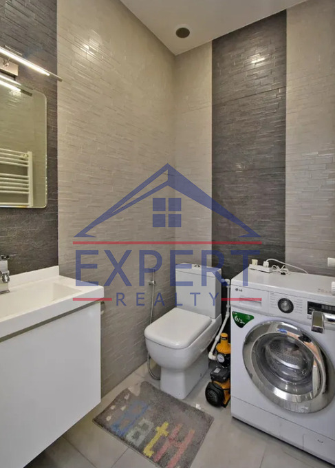 ԿԵՆՏՐՈՆ, ՏՊԱԳՐԻՉՆԵՐ ՓՈՂՈՑ, 4 ՍԵՆՅԱԿ