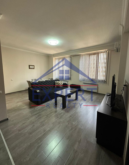 ԱՐԱԲԿԻՐ, ԱԴՈՆՑԻ ՓՈՂՈՑ, 2 ՍԵՆՅԱԿ