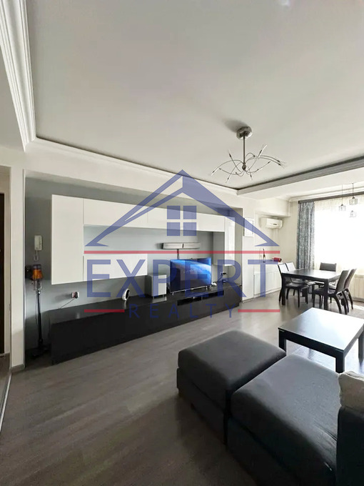 ԿԵՆՏՐՈՆ, ՏԻԳՐԱՆ ՄԵԾԻ ՊՈՂՈՏԱ, 3 ՍԵՆՅԱԿ