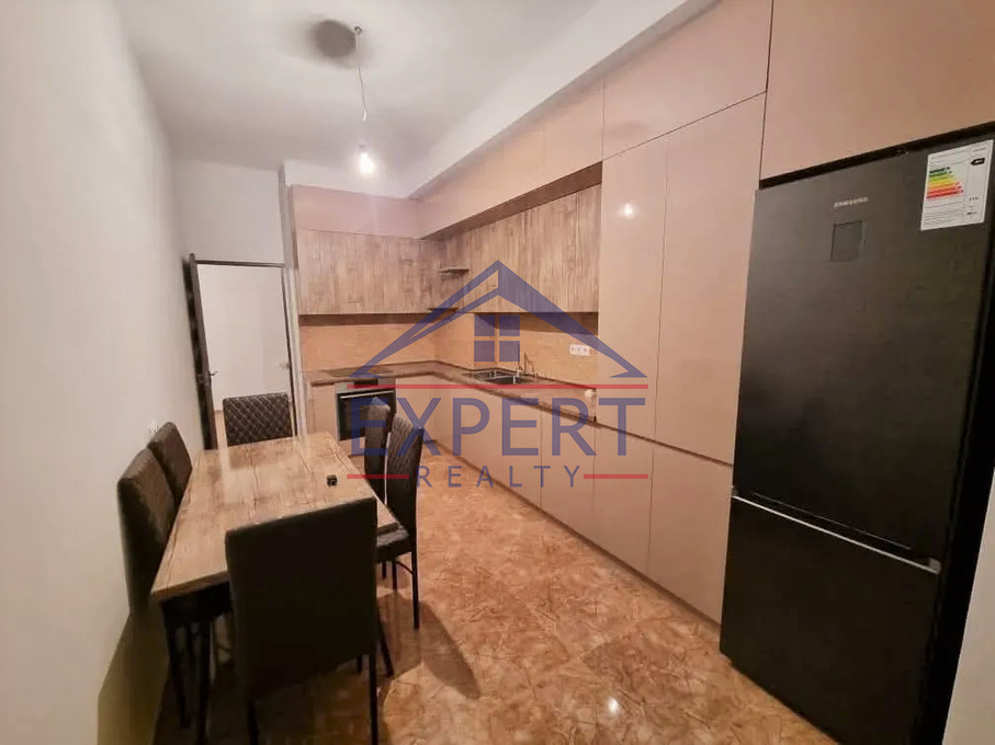 ԱՐԱԲԿԻՐ, ԱԴՈՆՑԻ ՓՈՂՈՑ, 4 ՍԵՆՅԱԿ