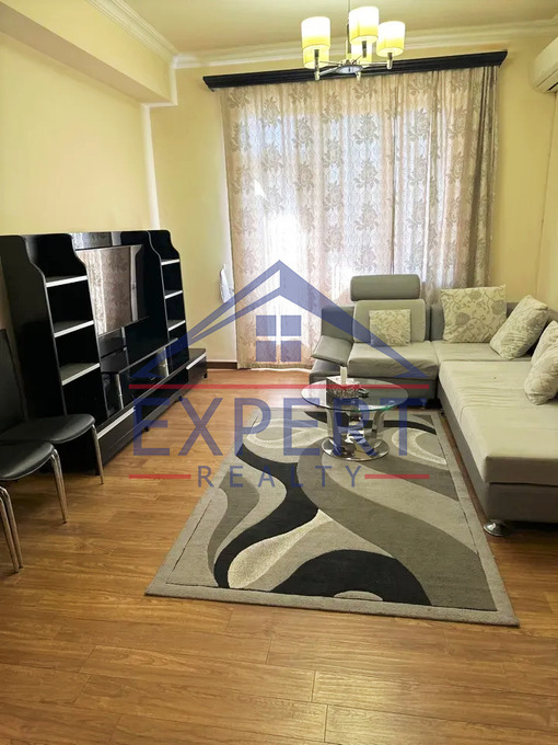 ԿԵՆՏՐՈՆ, ԱՐԳԻՇՏԻԻ ՓՈՂՈՑ, 3 ՍԵՆՅԱԿ