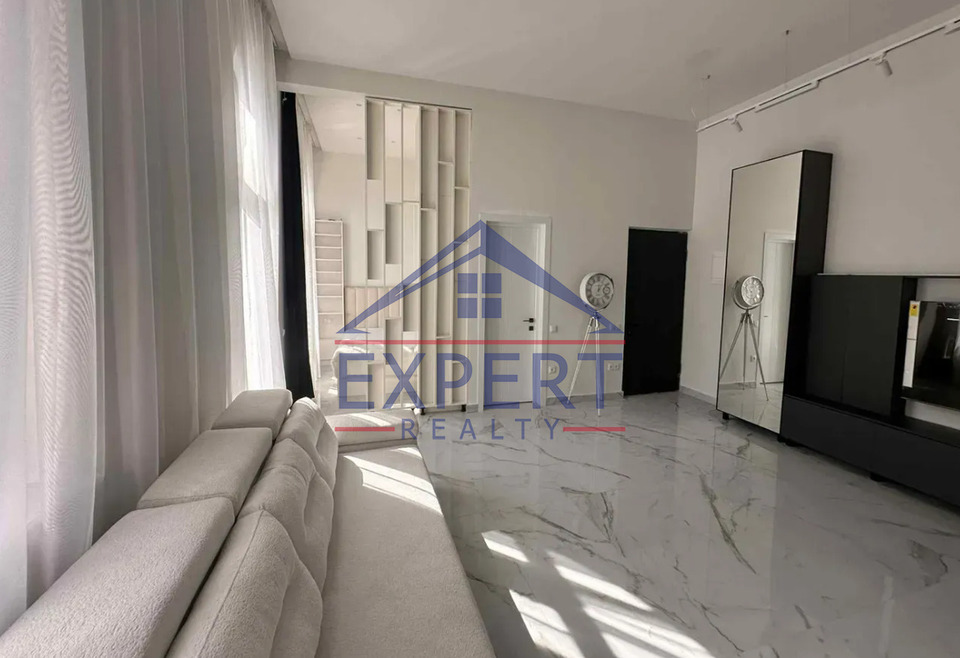 ԿԵՆՏՐՈՆ, ՄՈՍԿՈՎՅԱՆ  ՓՈՂՈՑ, 1 ՍԵՆՅԱԿ