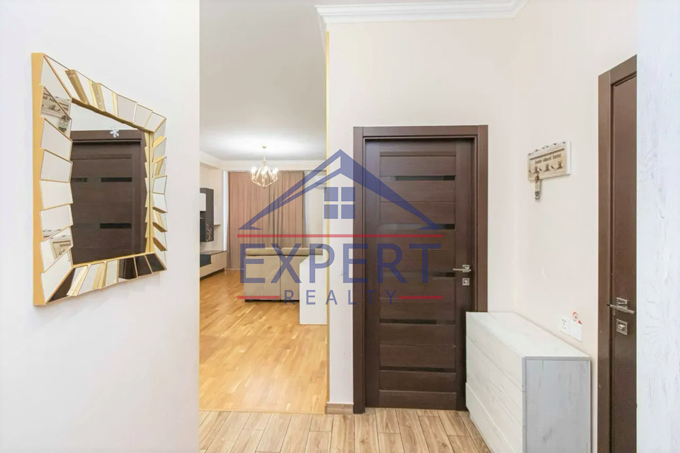 ՔԱՆԱՔԵՌ ԶԵՅԹՈՒՆ, ՊԱՐՈՒՅՐ ՍԵՎԱԿ ՓՈՂՈՑ, 3 ՍԵՆՅԱԿ