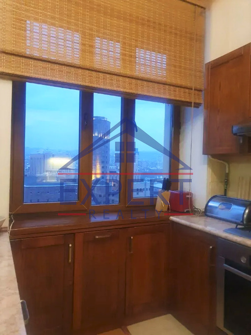 ԿԵՆՏՐՈՆ, ԱՐԳԻՇՏԻ ՓՈՂՈՑ, 3 ՍԵՆՅԱԿ