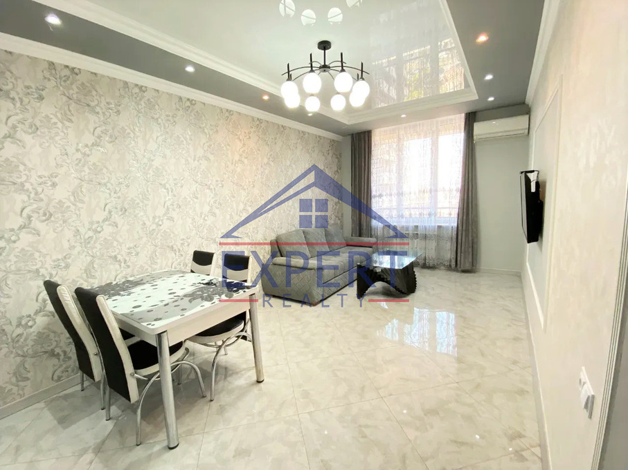 ԱՐԱԲԿԻՐ, ՆԱԻՐԻ ԶԱՐՅԱՆ ՓՈՂՈՑ, 2 ՍԵՆՅԱԿ