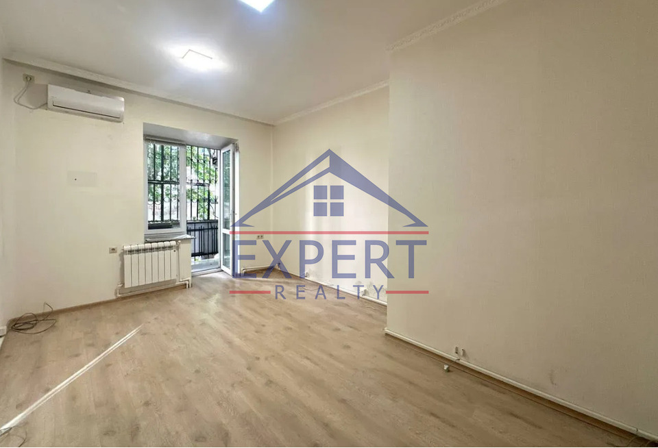 ԿԵՆՏՐՈՆ, ԽՈՐԵՆԱՑՈՒ ՓՈՂՈՑ, 160ՔՄ