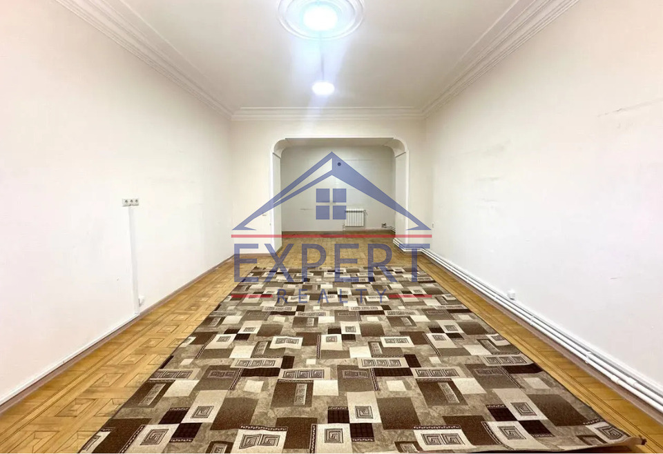 ԿԵՆՏՐՈՆ, ԽՈՐԵՆԱՑՈՒ ՓՈՂՈՑ, 160ՔՄ