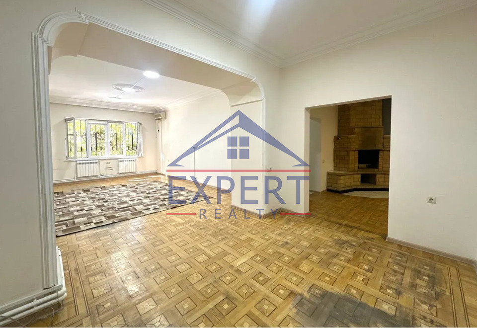 ԿԵՆՏՐՈՆ, ԽՈՐԵՆԱՑՈՒ ՓՈՂՈՑ, 160ՔՄ