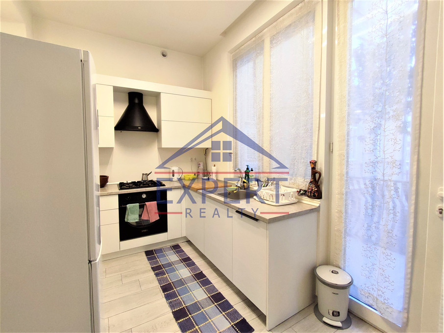 ԿԵՆՏՐՈՆ, ՏԵՐՅԱՆ ՓՈՂՈՑ, 3 ՍԵՆՅԱԿ