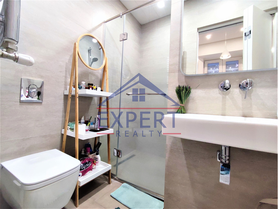 ԿԵՆՏՐՈՆ, ՏԵՐՅԱՆ ՓՈՂՈՑ, 3 ՍԵՆՅԱԿ